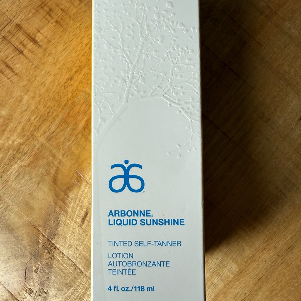 Arbonne Liquid Sunshine
One of the most popular items that has been discontinued - Picture 3 of 4